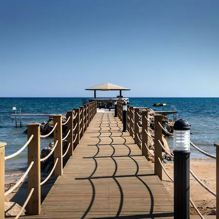 Thalassa Hexhouse With Penthouse & Jacuzzi Vokolidha