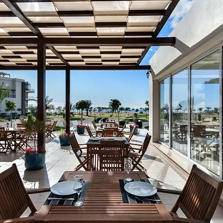 Thalassa Hexhouse With Penthouse & Jacuzzi